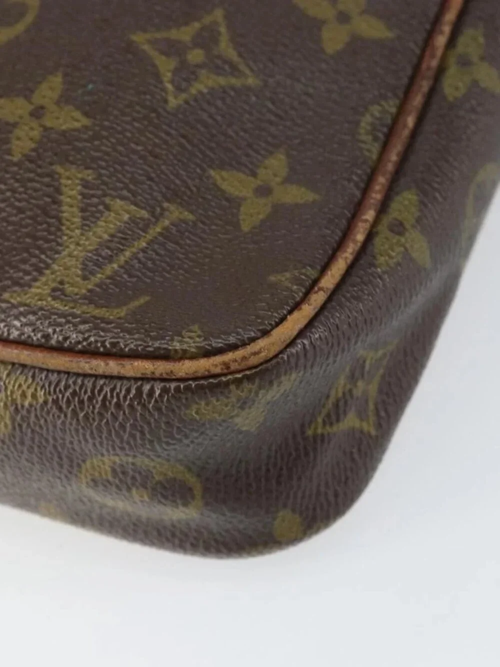 LOUIS VUITTON Monogram Danube Shoulder Bag Vintage M45266 LV Auth 160227